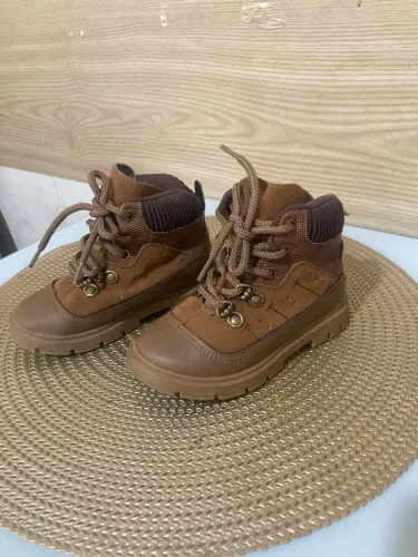 Sapatos infantis 