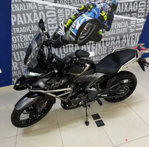 Zontes T350x moto top.