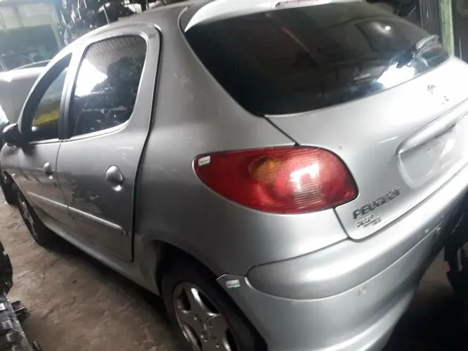 Peugeot 206 1.6 autm 2006 para retirada de peças