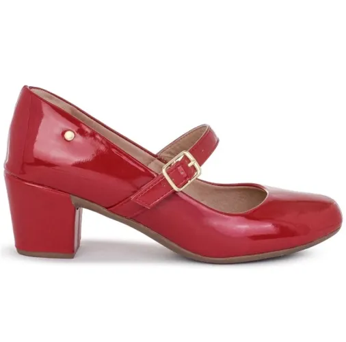 Scarpin feminino bico quadrado salto baixo/verniz com fivela macerata