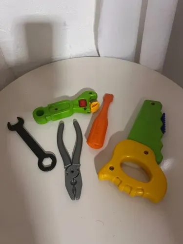 Kit de ferramentas infantil