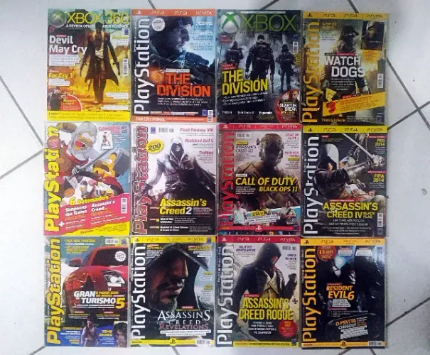 Kit 12 Revistas com detonados de Assassin's Creed, Far Cry, Watch Dogs (Playstation, XBOX)