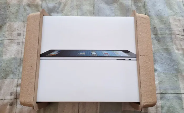 Ipad 2 geração (2012)