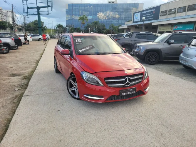 Blindado Mercedes B 200 Blindado 2015 ótimo estado 