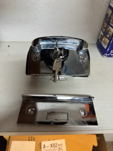 Fechadura de metal porta de vidro 3530 e batente para alvenaria 3230