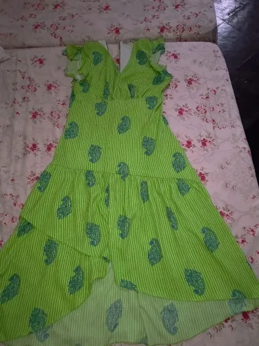 Vestido Verde com Estampa Floral