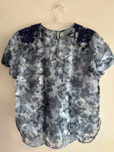 Blusa Bordada Cavendish