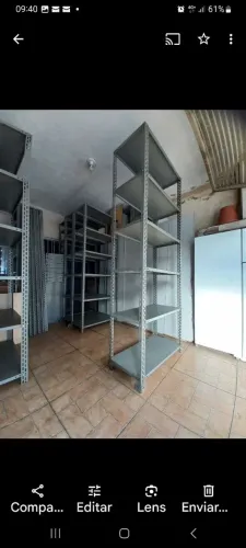 Prateleiras de aço para comércio - Ótimo estado!