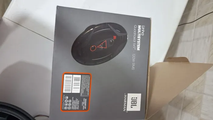 Alto falante 6x9'' JBL 120w RMS 2 pares R$280,00 pra vender hj