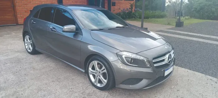 Mercedes-Benz Classe A 200 1.6 TB 16V Urban 156cv Aut. 2015