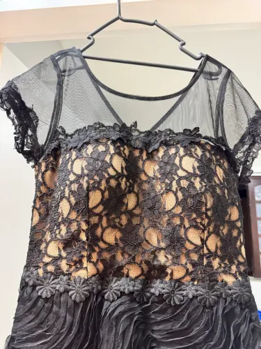 Vestido social Preto Nude TAM 40/42