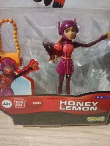 Boneca Big Hero 6- BANDAI - DÊ SUA OFERTA!!!!
