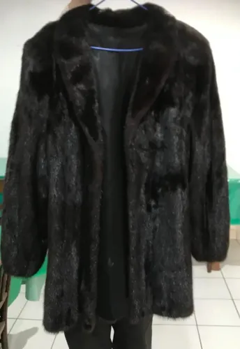 Peça Majestosa! Casaco de Vison (Mink) Autêntico - Luxo, Exclusividade e Elegância Única