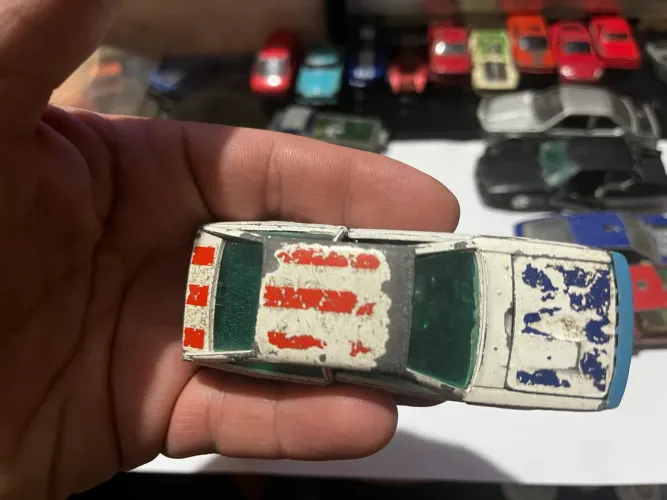 Norev do Renault 15 TS.  Escala 1/45 antigo