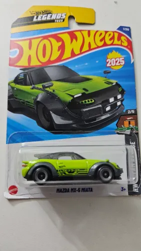 Carrinho Hot Wheels Mazda MX-5 Miata Legends Tour