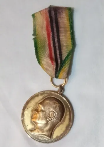 Medalha Casa de Casper Libero - Uma luz sobre São Paulo