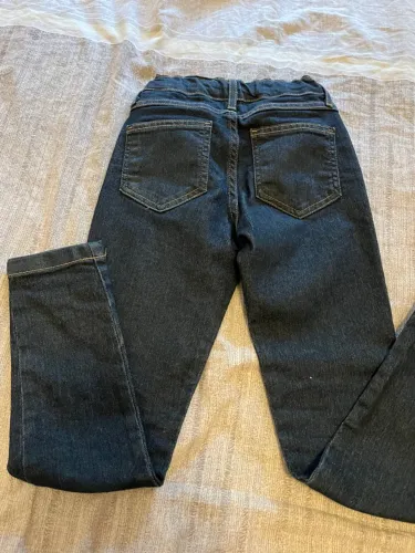 Calça Jeans infantil tamanho 08