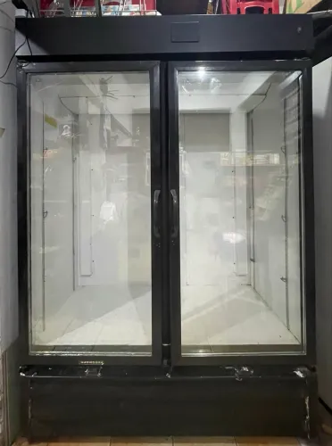 Auto serviço refrigerado Hussmann