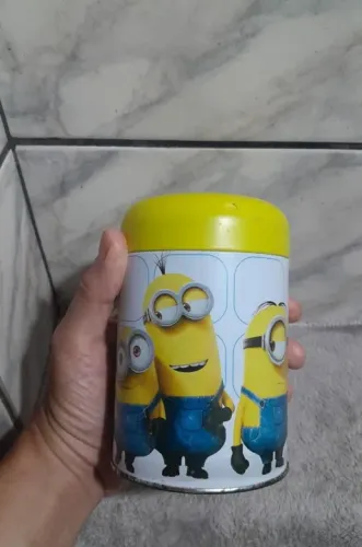 Lata Dos Minions - Chocolates D'elicce (Somente A Lata / Envio Pela OLX Pay)