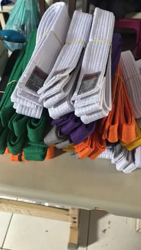 Faixas maiori para jiu-jitsu 