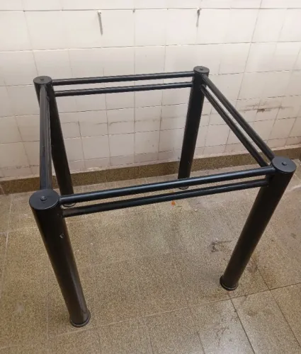 Mesa de jantar vidro quadrado com cadeiras