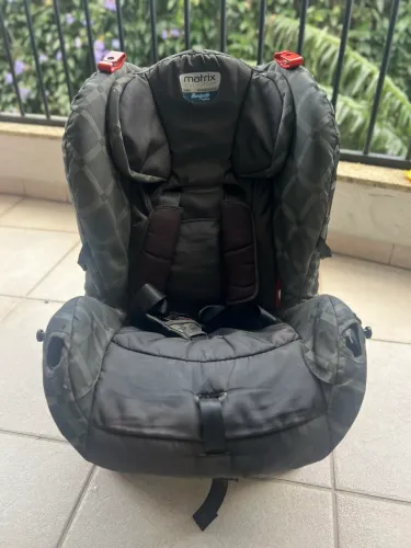 Cadeira para Carro Matrix Revolution