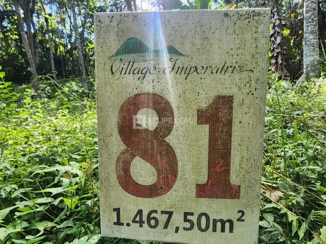 Terreno em Condominio em Varginha - Santo Amaro da Imperatriz, SC