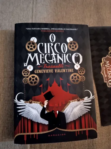 Livro O Circo Mecânico Tresalt - Darkside