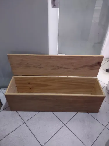 Guarda Volume em madeira rústica, ótima opção para guardar brinquedos do seu filho -1,20 M