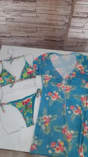 Vendo conjunto de praia com Biquine e chemise longa Tam M