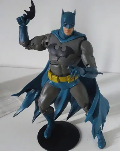 Batman Hush (azul) Dc Multiverse Mcfarlane