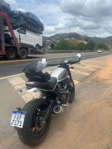 Ducati esclamber 803 vc 