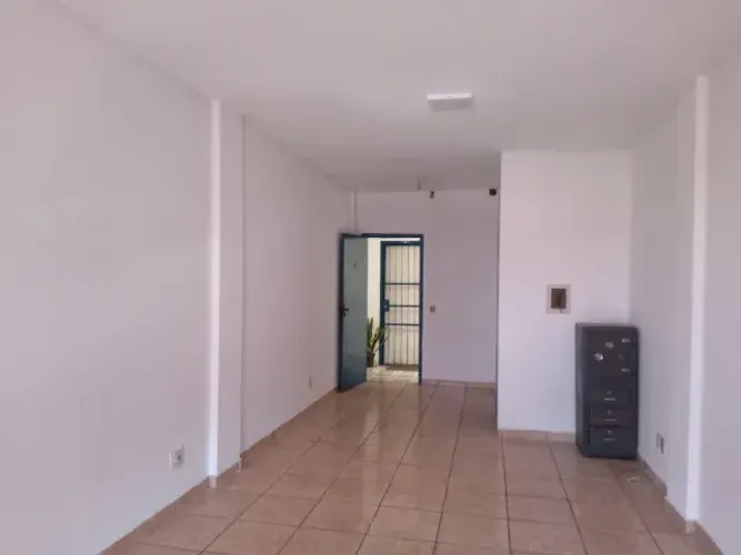 Sala Comercial Maria Ortiz