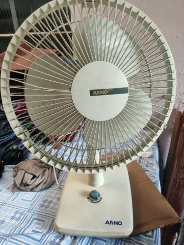 Ventilador de mesa Arno 3 velocidades