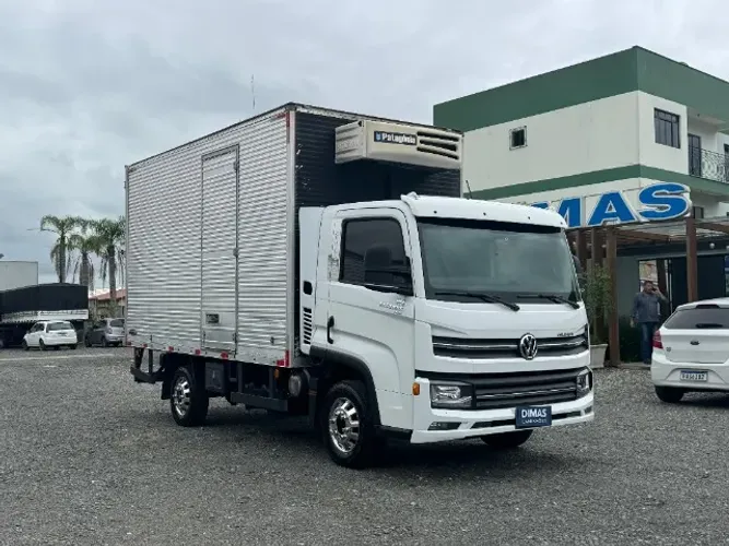 VW Delivery Express Frigorifico 4X2