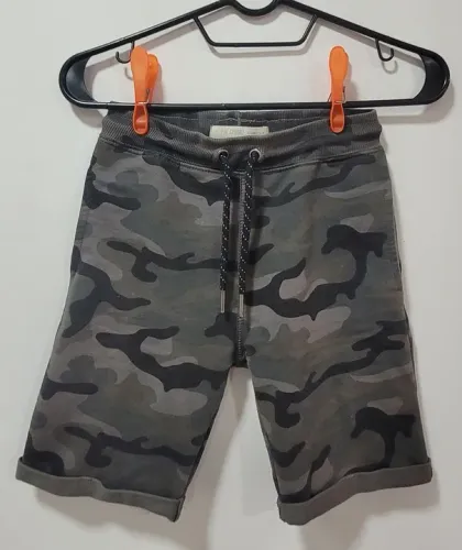 Bermuda infantil em moletom camuflado CeA