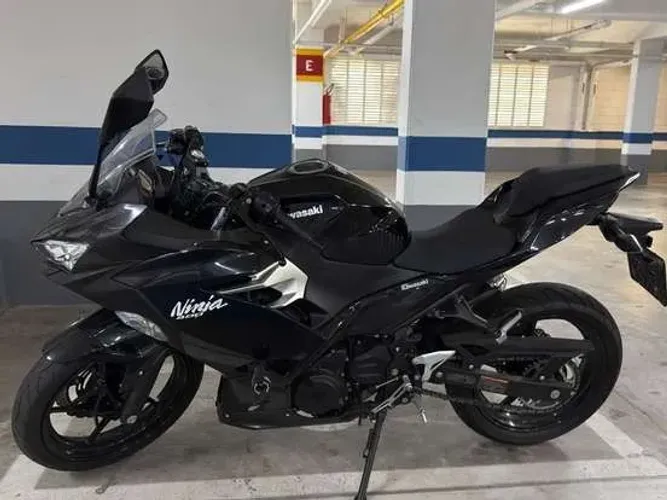 Kawasaki Ninja 400 - 2021 - Parcelamos
