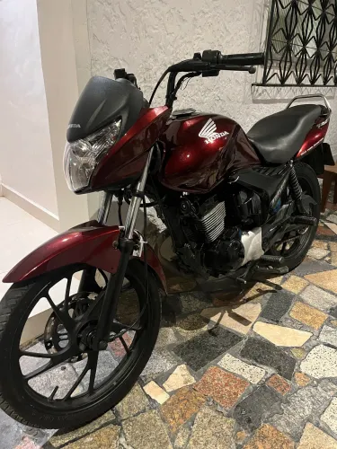 Titan 150