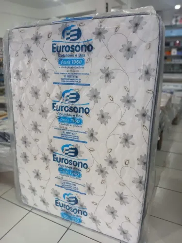 D33 COLCHÃO CASAL ESPUMA 100% 