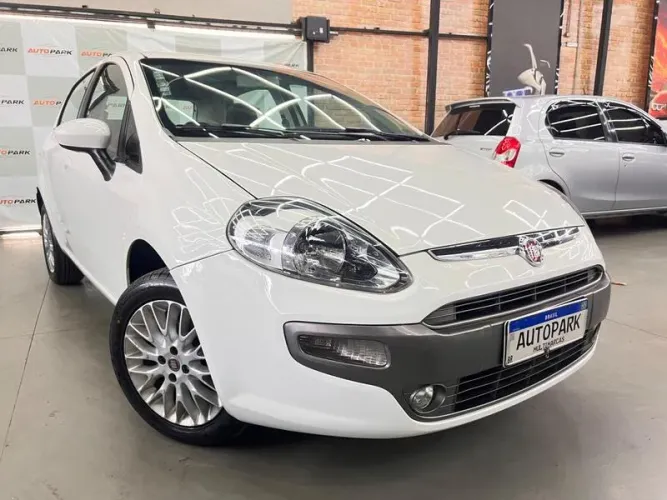 Fiat Punto Essence SP 1.6 Flex 16V 5P 2014
