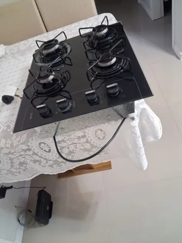 Cooktop a Gás Consul Facilite 4 Bocas Vidro Preto Bivolt (CD060AEUNA)