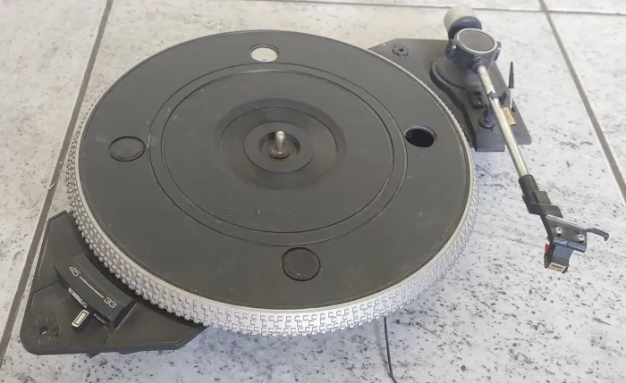 Parte toca disco radiola vitrola rádio som 3x1 gradiente cce polyvox sharp Toshiba Sony
