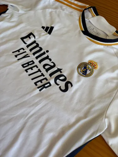 Camisa de time de futebol- Real Madrid 