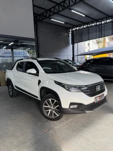 Fiat Strada Volcano 1.3 Flex 8V CD Aut. 2023