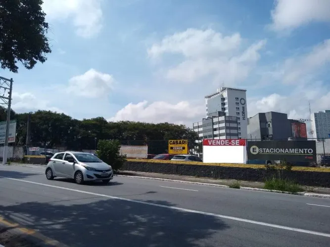 Terreno 2.970 m² com Duas Frentes  Jardim do Mar, São Bernardo do Campo  Alto Fluxo