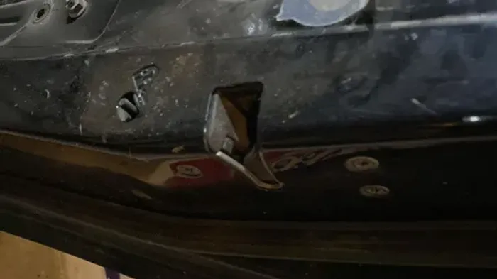 Fechadura Porta Traseira Direita Chevrolet Cobalt 2012/2019