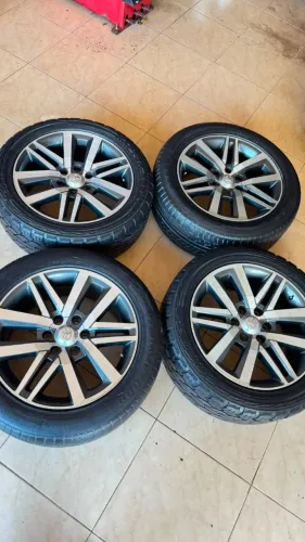 Jogo de Rodas HILUX SRX ARO 20
