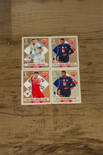 Figurinhas legends copa 2022 (valor a negociar)