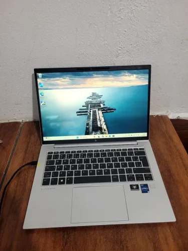 Notebook hp elitebook 840 G9 i7-1270P 8GB DDR5 leiam a descrição do anúncio