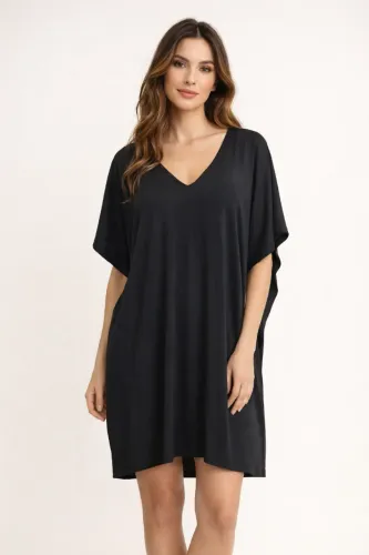 Vestido preto Cila tamanho G/L modelagem ampla